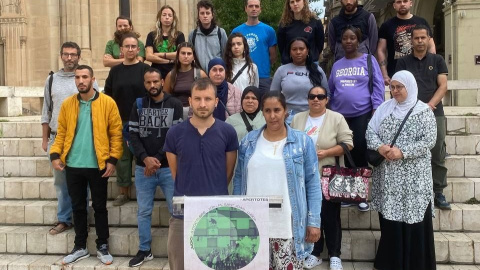 Membres de la PAH de Lleida amb l'acusat Membres de la PAH de Lleida amb l'acusat