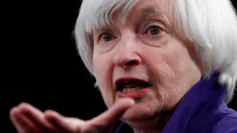 La entonces saliente presidenta de la Reserva Federal de EEUU, Janet Yellen, ofrece una conferencia de prensa después de una reunión de dos días del Comité Federal de Mercado Abierto (FOMC) en Washington. 13 de diciembre de 2017. La entonces saliente presidenta de la Reserva Federal de EEUU, Janet Yellen, ofrece una conferencia de prensa después de una reunión de dos días del Comité Federal de Mercado Abierto (FOMC) en Washington. 13 de diciembre de 2017.