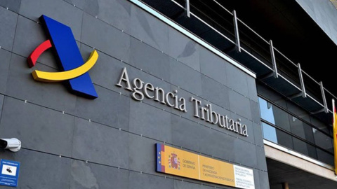 Oficinas de la Agencia Estatal de Administración Tributaria, en Barcelona. EFE Oficinas de la Agencia Estatal de Administración Tributaria, en Barcelona. EFE