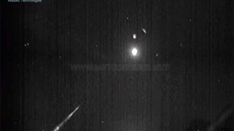 Foto de la bola de fuego sobre España. Foto de la bola de fuego sobre España.