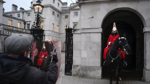 Inglaterra eximirá de la cuarentena a empresarios en viaje de negocios.