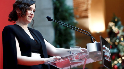 La presidenta de la Comunidad de Madrid, Isabel Díaz Ayuso, da un discurso durante la ceremonia por el 42 aniversario de la Constitución Española, este viernes, en la Real Casa de Correos, en Madrid. La presidenta de la Comunidad de Madrid, Isabel Díaz Ayuso, da un discurso durante la ceremonia por el 42 aniversario de la Constitución Española, este viernes, en la Real Casa de Correos, en Madrid.