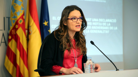 La vicepresidenta i portaveu de la Generalitat Valenciana Mónica Oltra durant una roda de premsa posterior al ple del Consell. La vicepresidenta i portaveu de la Generalitat Valenciana Mónica Oltra durant una roda de premsa posterior al ple del Consell.