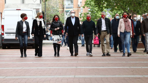 Jorge Javier Vázquez junto a Ángel Gabilondo. Jorge Javier Vázquez junto a Ángel Gabilondo.