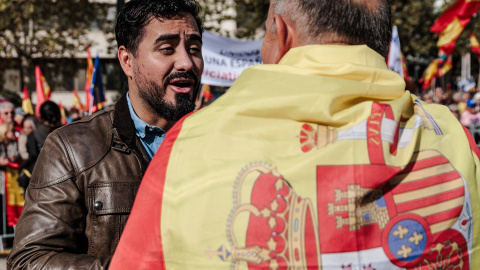 El eurodiputado Luis 'Alvise' Pérez durante una concentración para pedir elecciones generales, en la Plaza de Castilla, a 20 de octubre de 2024, en Madrid. El eurodiputado Luis 'Alvise' Pérez durante una concentración para pedir elecciones generales, en la Plaza de Castilla, a 20 de octubre de 2024, en Madrid.