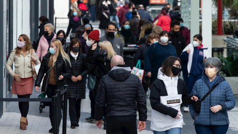 El centro comercial Glories de Barcelona es uno de los distintas galerías comerciales de Catalunya que han podido abrir desde este lunes. El centro comercial Glories de Barcelona es uno de los distintas galerías comerciales de Catalunya que han podido abrir desde este lunes.