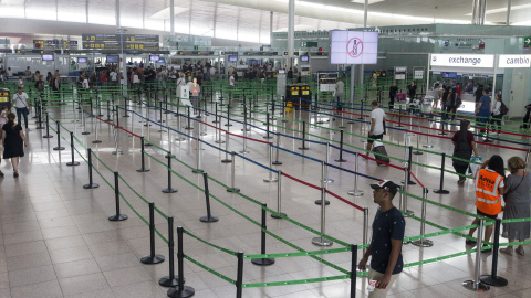 El Aeropuerto de El Prat durante su tercera jornada de huelga indefinida el pasado 16 de agosto. EFE El Aeropuerto de El Prat durante su tercera jornada de huelga indefinida el pasado 16 de agosto. EFE