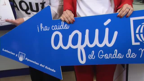 Alegría en Oliva (Valencia) por el Gordo de la Lotería de Navidad Alegría en Oliva (Valencia) por el Gordo de la Lotería de Navidad