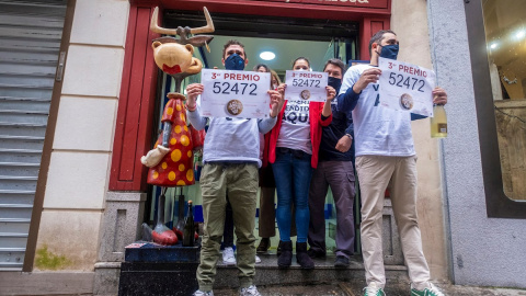 Tercer premio del Sorteo Extraordinario de la Lotería de Navidad, vendido en la administración número 12, La caprichosa, de Toledo. Tercer premio del Sorteo Extraordinario de la Lotería de Navidad, vendido en la administración número 12, La caprichosa, de Toledo.