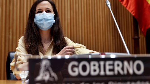 28/04/2021.- La ministra de Derechos Sociales y Agenda 2030, Ione Belarra, durante su comparecencia este miércoles en el Congreso para presentar las líneas generales de su departamento y sus proyectos prioritarios, entre ellos la próxima ley de diversi