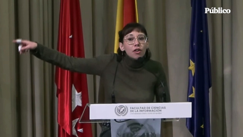 El duro discurso de Elisa María Lozano, la mejor de su promoción, contra Ayuso: "No ha hecho nada por nosotros" El duro discurso de Elisa María Lozano, la mejor de su promoción, contra Ayuso: "No ha hecho nada por nosotros"