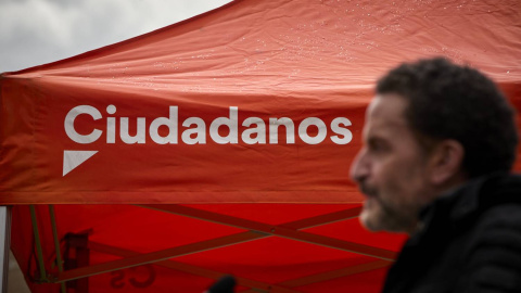El candidato de Ciudadanos (Cs) a la presidencia de la Comunidad de Madrid, Edmundo Bal, durante una intervención en el Bosque Metropolitano, a 28 de abril de 2021. El candidato de Ciudadanos (Cs) a la presidencia de la Comunidad de Madrid, Edmundo Bal, durante una intervención en el Bosque Metropolitano, a 28 de abril de 2021.