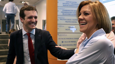 Pablo Casado y María Dolores de Cospedal durante la presentación de avales / EFE Pablo Casado y María Dolores de Cospedal durante la presentación de avales / EFE