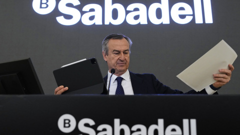 El consejero delegado del Banco Sabadell, César González-Bueno, durante la presentación de los resutlados anuales de 2022 de la entidad. EFE/Alejandro García