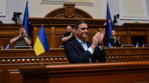 Sánchez promete apoyar a Ucrania "el tiempo que haga falta" ante el Parlamento en Kiev Sánchez promete apoyar a Ucrania "el tiempo que haga falta" ante el Parlamento en Kiev