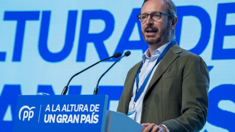 El senador Javier Maroto durante la primera jornada de la XVV Interparlamentaria del PP, celebrada en Toledo.- Ismael Herrero / EFE
