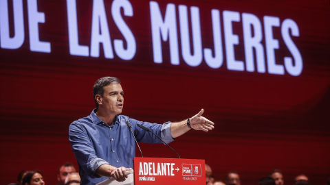 15/07/2023 - El presidente del Gobierno de España, y candidato a la reelección, Pedro Sánchez, interviene durante un mitin electoral en el Palacio de Congresos, a 15 de julio de 2023, en València. 15/07/2023 - El presidente del Gobierno de España, y candidato a la reelección, Pedro Sánchez, interviene durante un mitin electoral en el Palacio de Congresos, a 15 de julio de 2023, en València.