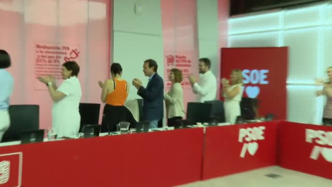 Pedro Sánchez, recibido al grito de "presidente" en la Ejecutiva Federal del PSOE Pedro Sánchez, recibido al grito de "presidente" en la Ejecutiva Federal del PSOE