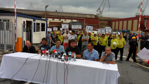 Rueda de prensa del comité de empresa del astillero La Naval de Sestao. E.P. Rueda de prensa del comité de empresa del astillero La Naval de Sestao. E.P.
