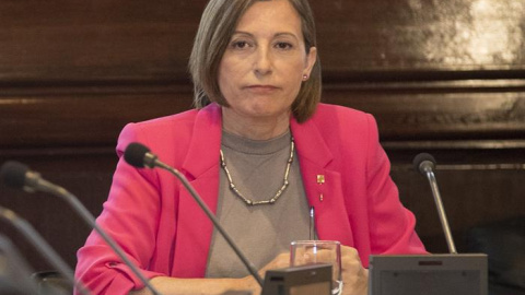 La presidenta del Parlament, Carme Forcadell, preside la Mesa del Parlament. /EFE La presidenta del Parlament, Carme Forcadell, preside la Mesa del Parlament. /EFE