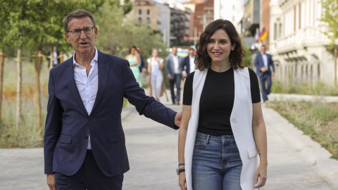 Alberto Núñez Feijóo e Isabel Díaz Ayuso. Alberto Núñez Feijóo e Isabel Díaz Ayuso.