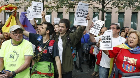 Concentració de solidaritat amb detinguts a la Ciutat de la Justícia / EFE Andreu Dalmau