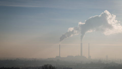 09/01/2017 - Alto nivel de smog y contaminación del aire en Varsovia, Polonia, a 9 de enero de 2017. 09/01/2017 - Alto nivel de smog y contaminación del aire en Varsovia, Polonia, a 9 de enero de 2017.