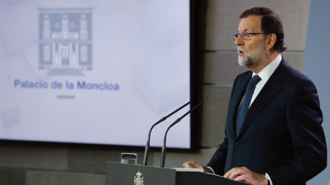 Rajoy durante su comparecencia en Moncloa. | EFE Rajoy durante su comparecencia en Moncloa. | EFE
