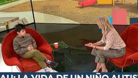 Momento de la entrevista de Pau Brunet en 'Espejo público'. - Captura Twitter Momento de la entrevista de Pau Brunet en 'Espejo público'. - Captura Twitter