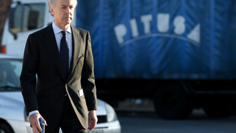 El expresidente de Abengoa Felipe Benjumea, a su llegada a la Audiencia Nacional, para el juicio por el cobro de indemnizaciones millonarias. EFE/ Fernando Villar El expresidente de Abengoa Felipe Benjumea, a su llegada a la Audiencia Nacional, para el juicio por el cobro de indemnizaciones millonarias. EFE/ Fernando Villar