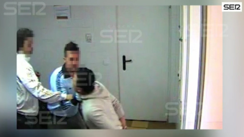 Captura del vídeo de la agresión.- Cadena Ser Captura del vídeo de la agresión.- Cadena Ser