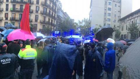 Concentración ante la Delegación del Gobierno central en Catalunya este jueves por la libertad de Jordi Sànchez y Jordi Cuixart Concentración ante la Delegación del Gobierno central en Catalunya este jueves por la libertad de Jordi Sànchez y Jordi Cuixart