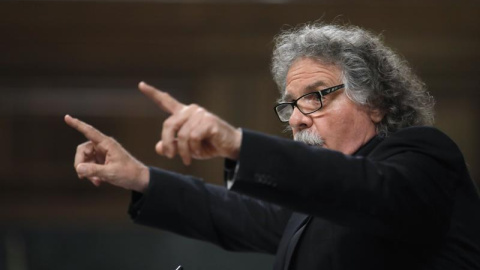 El portavoz de ERC, Joan Tardà, durante su intervención esta tarde en el debate en el pleno del Congreso. /EFE El portavoz de ERC, Joan Tardà, durante su intervención esta tarde en el debate en el pleno del Congreso. /EFE