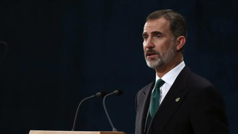 El rei durant el seu discurs a la cerimònia de lliuraments dels premis princesa d'Astúries / EFE El rei durant el seu discurs a la cerimònia de lliuraments dels premis princesa d'Astúries / EFE