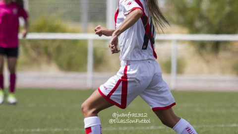 Marta Perarnau en un partido con el Rayo Vallecano. Marta Perarnau en un partido con el Rayo Vallecano.