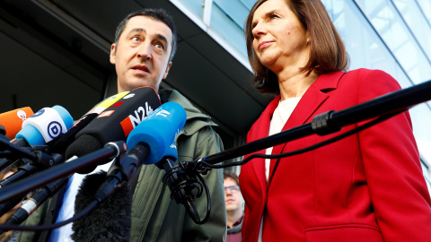 Los líderes de Los Verdes Alemanes, Katrin Goering-Eckardt and Cem Ozdemir, prestan declaraciones a los medios en Berlín./REUTERS Los líderes de Los Verdes Alemanes, Katrin Goering-Eckardt and Cem Ozdemir, prestan declaraciones a los medios en Berlín./REUTERS