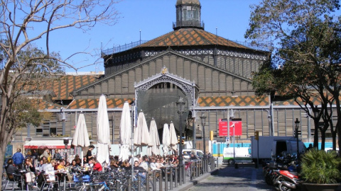Fotografía del Centro Cultural del barrio del Born, Barcelona. / B.E Fotografía del Centro Cultural del barrio del Born, Barcelona. / B.E