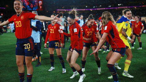 Las jugadoras bailan para celebrar su victoria en la final del Mundial de fútbol femenino, a 20 de agosto de 2023 en Sídney Las jugadoras bailan para celebrar su victoria en la final del Mundial de fútbol femenino, a 20 de agosto de 2023 en Sídney