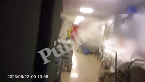 Vídeo | 31 trabajadores de la urgencias de la Paz notifican al juez de guardia el colapso del servicio Vídeo | 31 trabajadores de la urgencias de la Paz notifican al juez de guardia el colapso del servicio