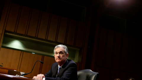 Jerome Powell, en su comparecencia en la Comisión Bancaria del Senado. REUTERS/Joshua Roberts Jerome Powell, en su comparecencia en la Comisión Bancaria del Senado. REUTERS/Joshua Roberts