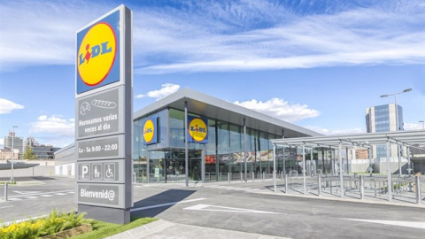 Exterior de un supermercado de la cadena Lidl. EUROPA PRESS Exterior de un supermercado de la cadena Lidl. EUROPA PRESS