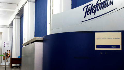 El logo de Telefónica en una tienda en Sao Paulo (Brasil). REUTERS/Leonardo Benassatto El logo de Telefónica en una tienda en Sao Paulo (Brasil). REUTERS/Leonardo Benassatto