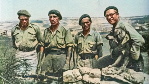 Inmigrantes rusos en las filas de los fascistas. Inmigrantes rusos en las filas de los fascistas.