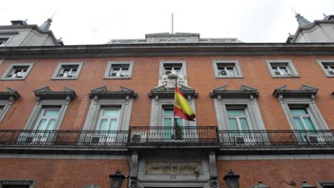 Fachada del Ministerio de Justicia. LA MONCLOA Fachada del Ministerio de Justicia. LA MONCLOA