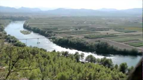 Les Terres de l'Ebre més enllà de la platja Les Terres de l'Ebre més enllà de la platja