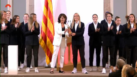 Las jugadoras del Barça reciben la Medalla de Honor en la categoría de Oro del Parlament Las jugadoras del Barça reciben la Medalla de Honor en la categoría de Oro del Parlament