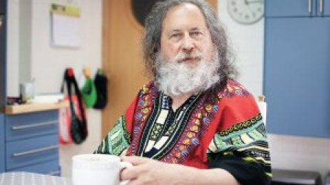 Richard Stallman: "Hay que prohibir que las empresas recojan nuestros datos, este es el punto de resistencia" Richard Stallman: "Hay que prohibir que las empresas recojan nuestros datos, este es el punto de resistencia"