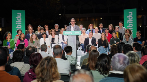05/04/2024 El candidato a lehendakari, Pello Otxandiano, durante el inicio de la campaña electoral de EH Bildu, a 4 de abril de 2024, en Vitoria-Gasteiz.