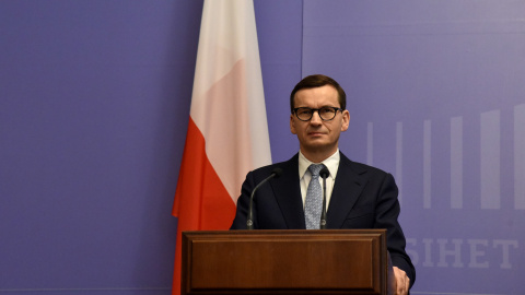 2/2/22-El primer ministro polaco Mateusz Jakub Morawiecki celebra una conferencia de prensa conjunta con el primer ministro ucraniano Denys Shmyhal en Kiev (01/02/2022). 2/2/22-El primer ministro polaco Mateusz Jakub Morawiecki celebra una conferencia de prensa conjunta con el primer ministro ucraniano Denys Shmyhal en Kiev (01/02/2022).