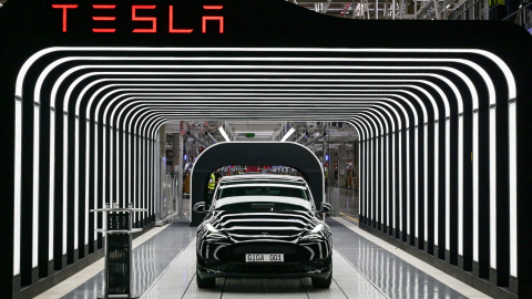 22/03/2022 Tesla 22/03/2022 Tesla